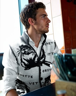 Grivette Beaver Knit Design