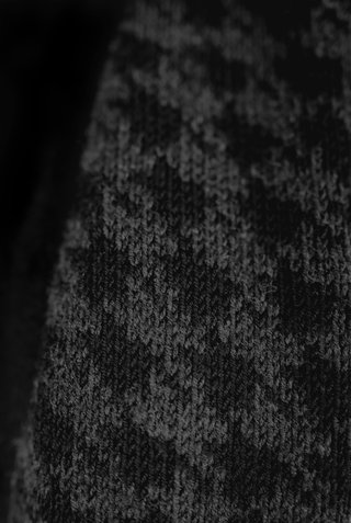 Scarf knitted with the No 006 pattern from Grivette Design