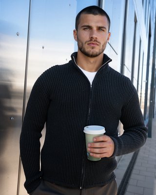 Cardican knitted from Grivette Design's knitting pattern no 011